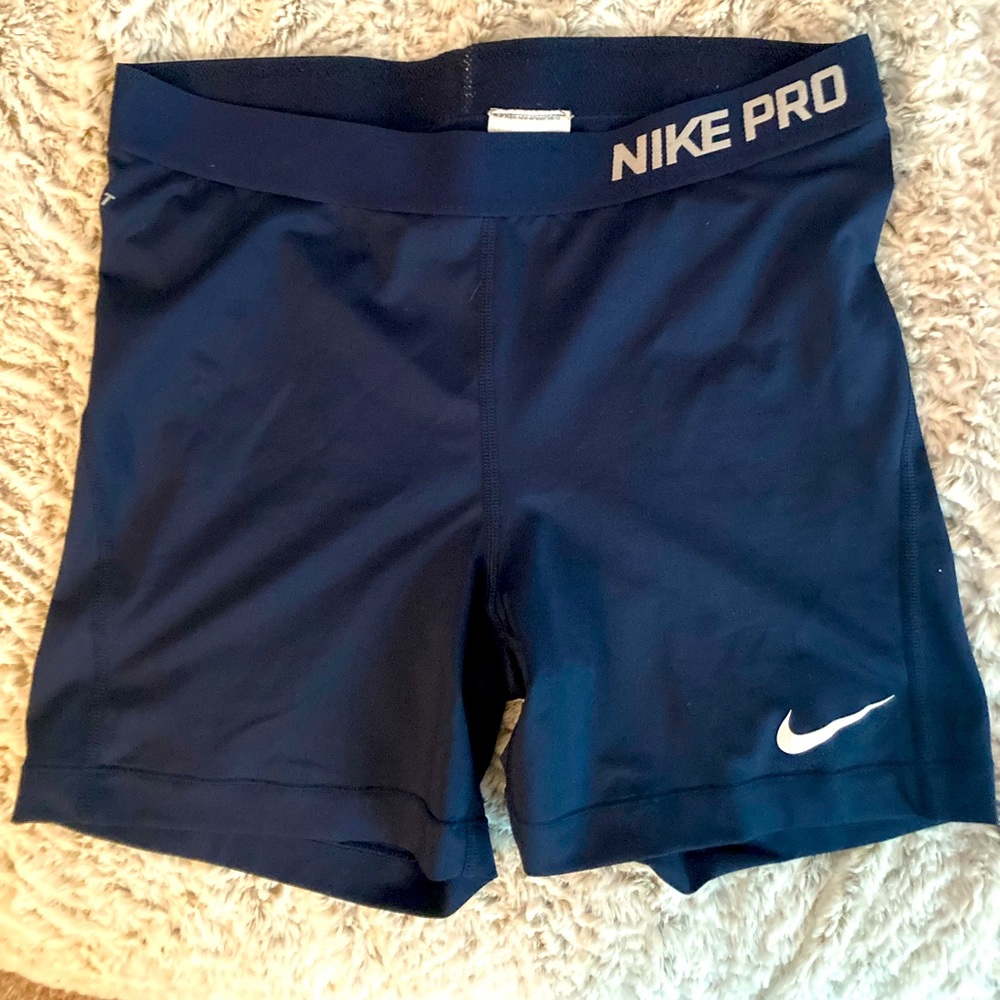 Nike pro